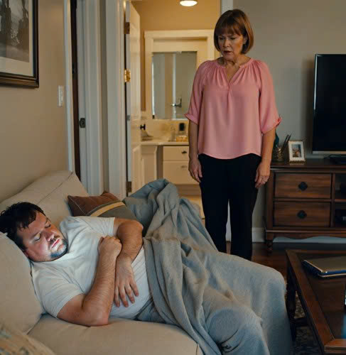 During Our Movie Night At Home, My Boyfriend Fell Asleep On The Couch With His Phone Unlocked. Messages Kept Coming In From “Work Project”: “Miss Your Touch Already” And “Last Night Was AMAZING, Can’t Wait To See You Again Tomorrow.” We’d Been Together For Three Years And Just Put A Deposit Down On A House. I Put His Phone Back And Gently Covered Him With A Blanket Like Nothing Happened. Yesterday, My Phone Had 51 INCREASINGLY DESPERATE TEXTS… – News