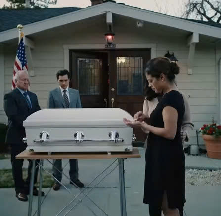 My sister scheduled her housewarming party on the same day as my three-year-old daughter’s funeral, called it “a minor event,” and my parents defended her—so the next time they saw me, it was already too late. – News